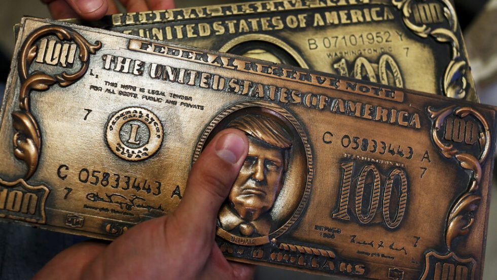 trump fake dolars